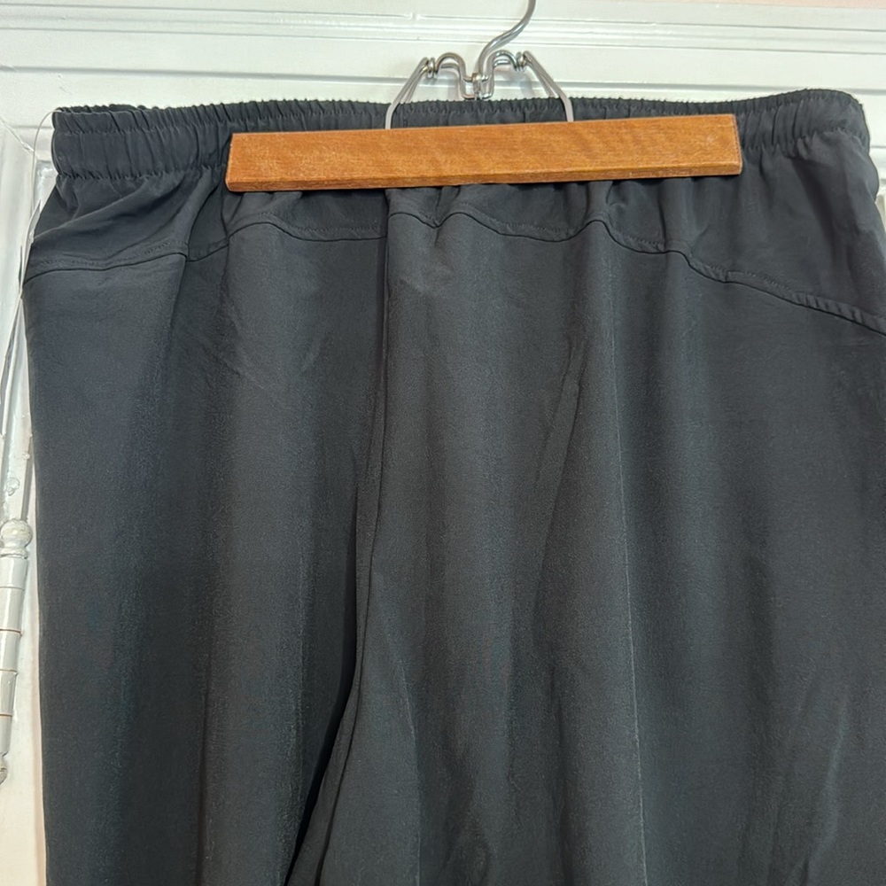 NWT Gilly Hicks Black Pants - Picture 4 of 6